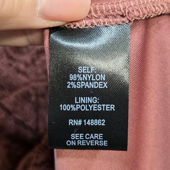 Torrid Babydoll Shirt Top Plus Size 4X Pink Lace Sharkbite Regency Poet Romantic - Picture 9 of 10